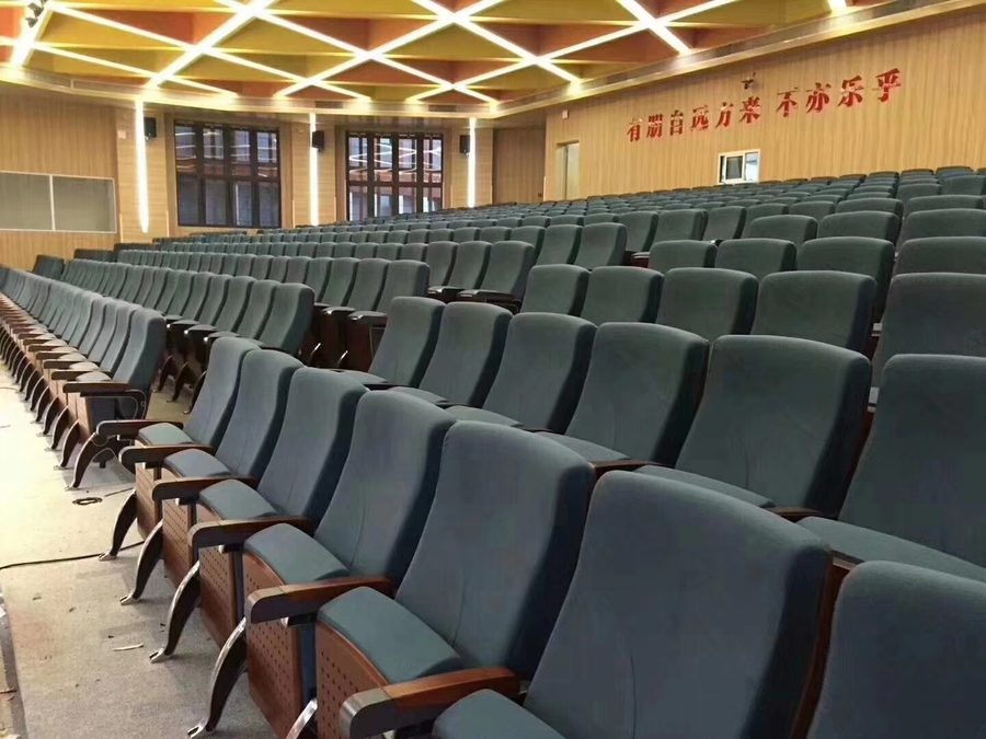 礼堂椅案例 112